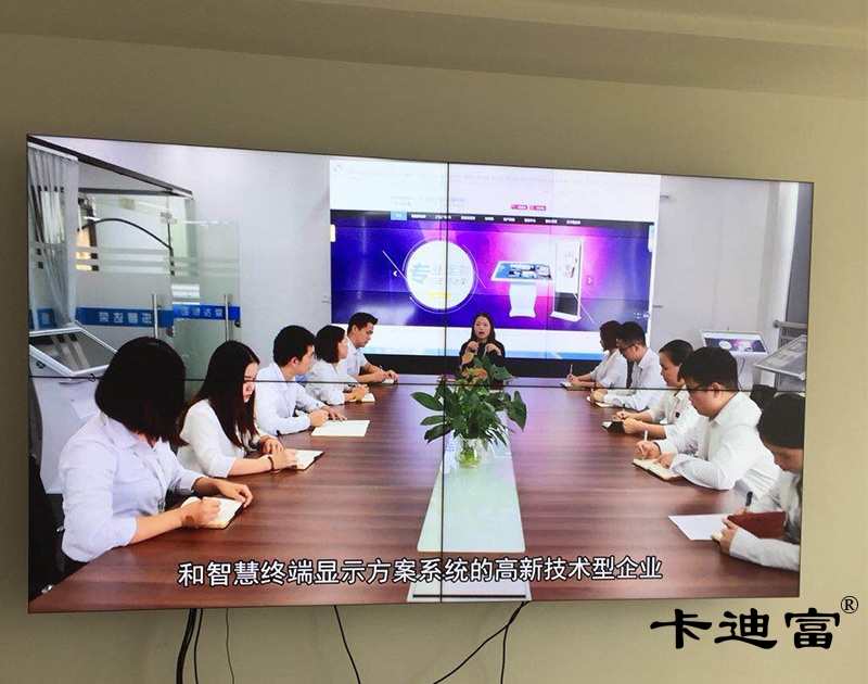 萍乡中学55寸液晶拼接屏案例图
