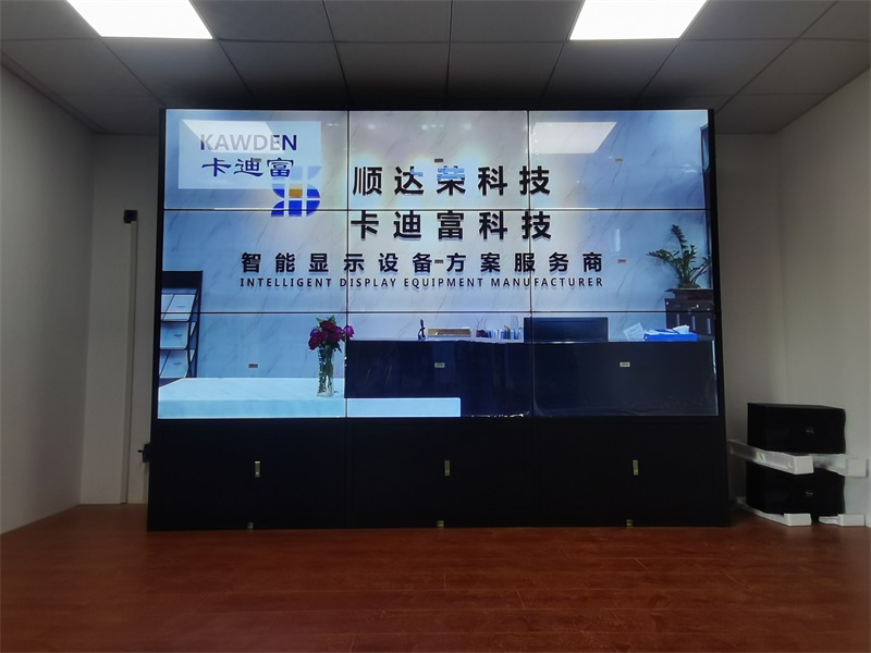 哈尔滨某部队展示项目49寸3.5MM3X3液晶拼接屏图片