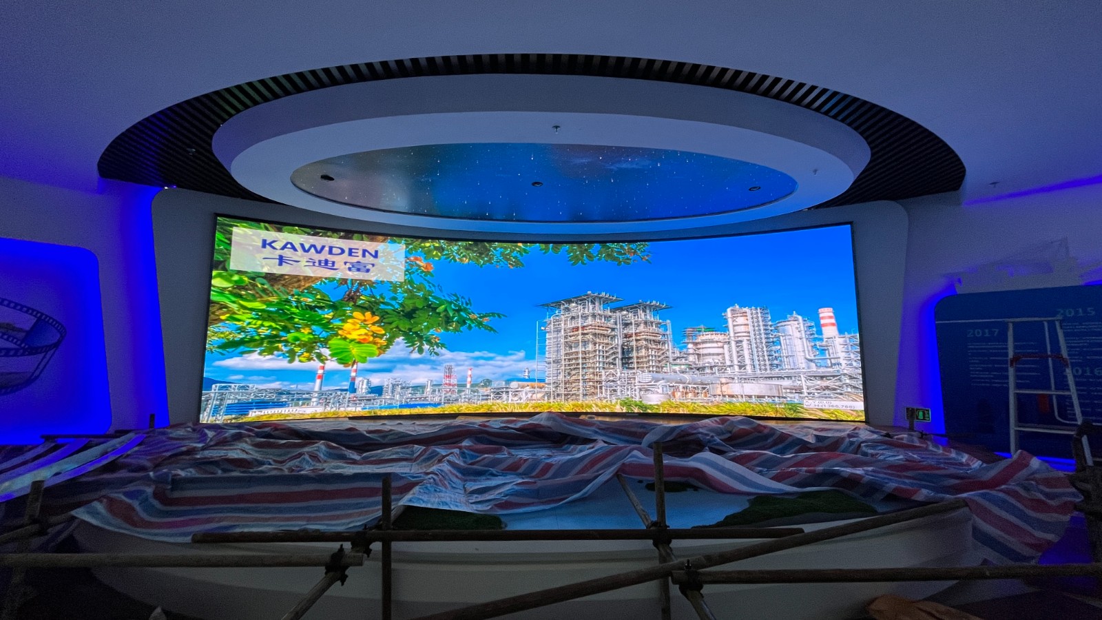 惠州大亚湾石化工业区环保局展厅项目P1.86 LED显示屏