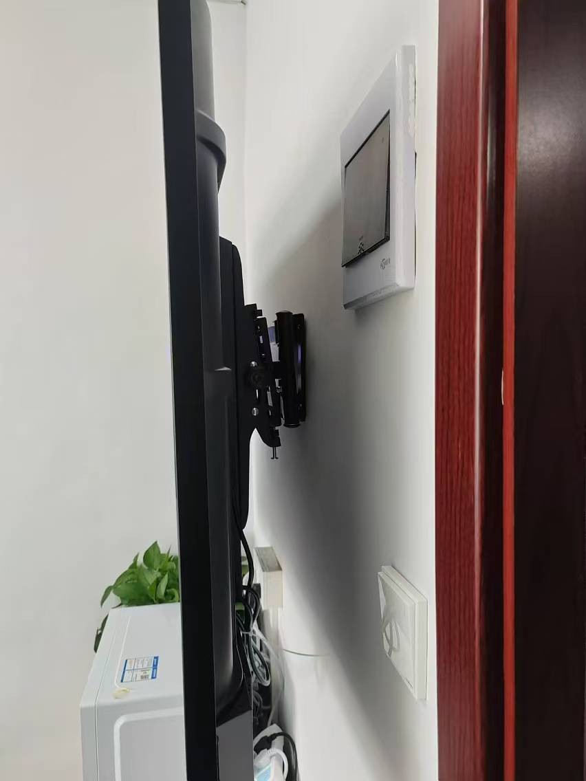 会议一体机安装背面图片