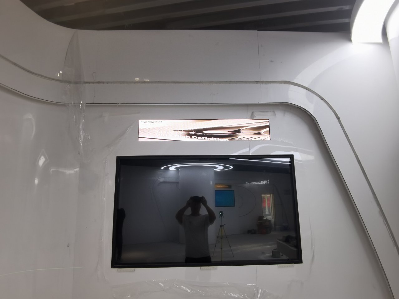 55寸壁挂一体机