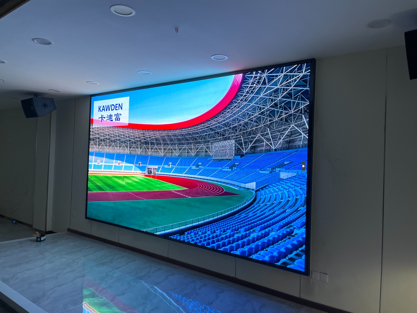 P2led显示屏安装完成