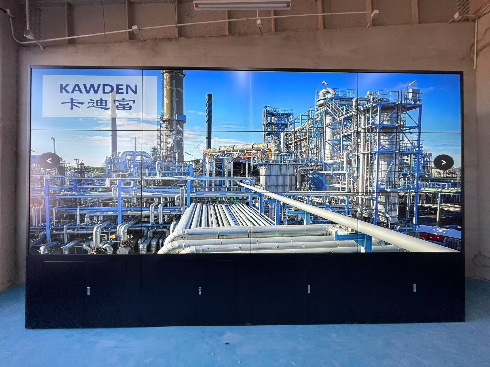 安阳项目55寸3.5mm 3x4液晶拼接屏机柜圆满落成