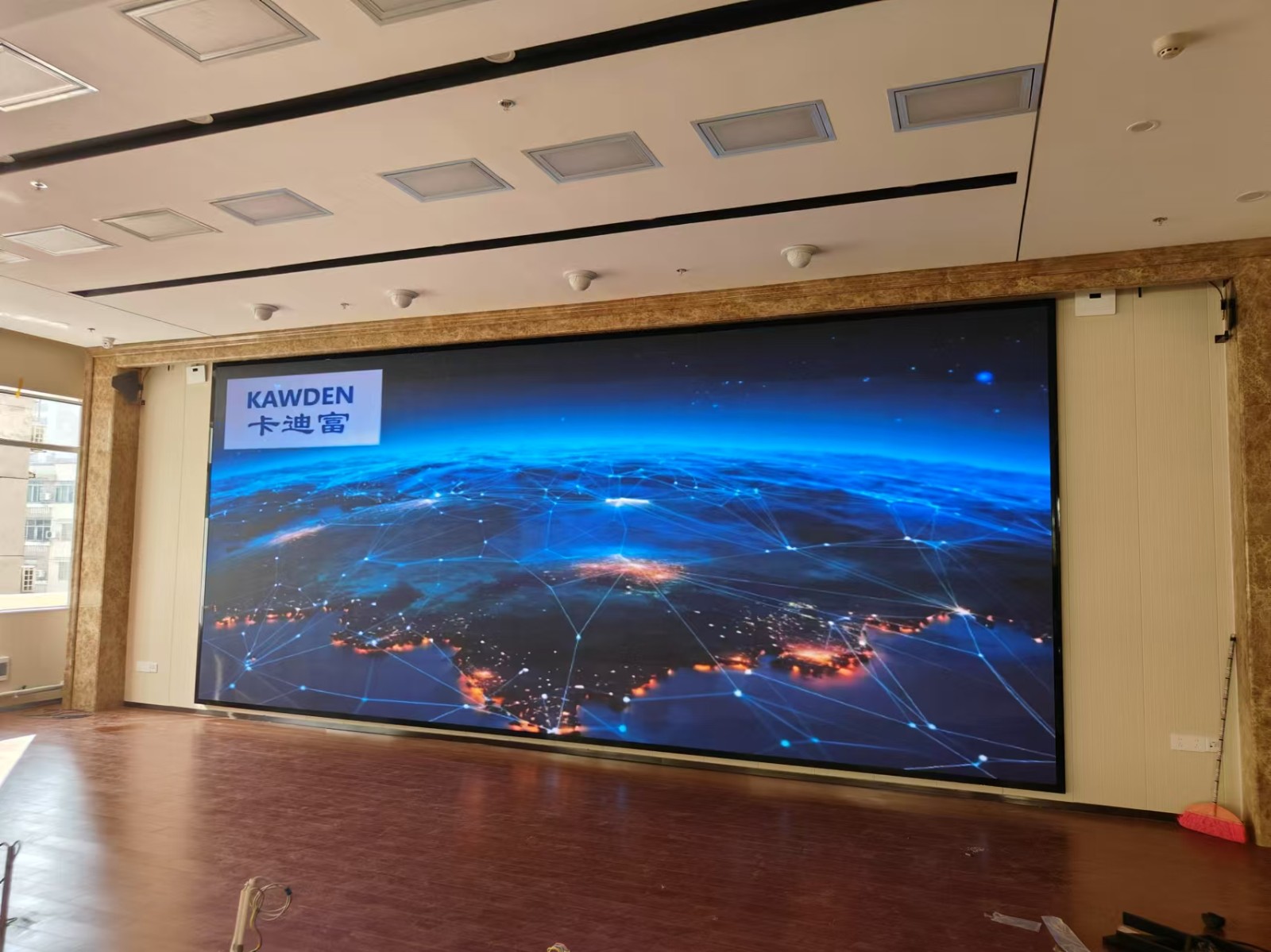 P1.25室内led显示屏方案（7.04米x3.04米）