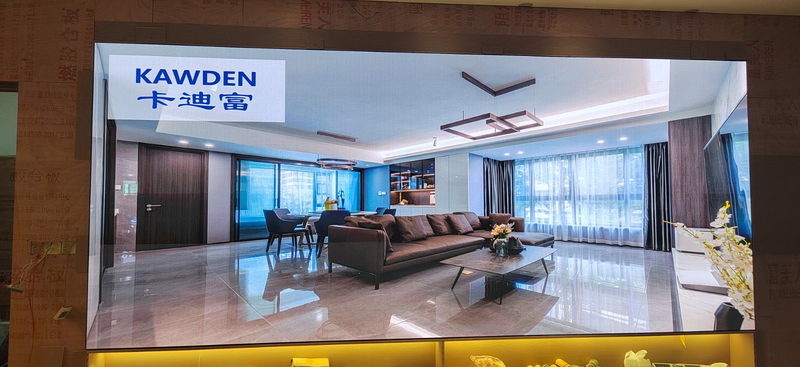 东莞装修公司项目P1.86室内LED显示屏(4.48×1.92平方米)已圆满安装调试完毕