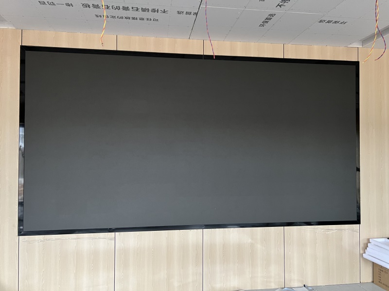 p1.53led显示屏安装完成正面