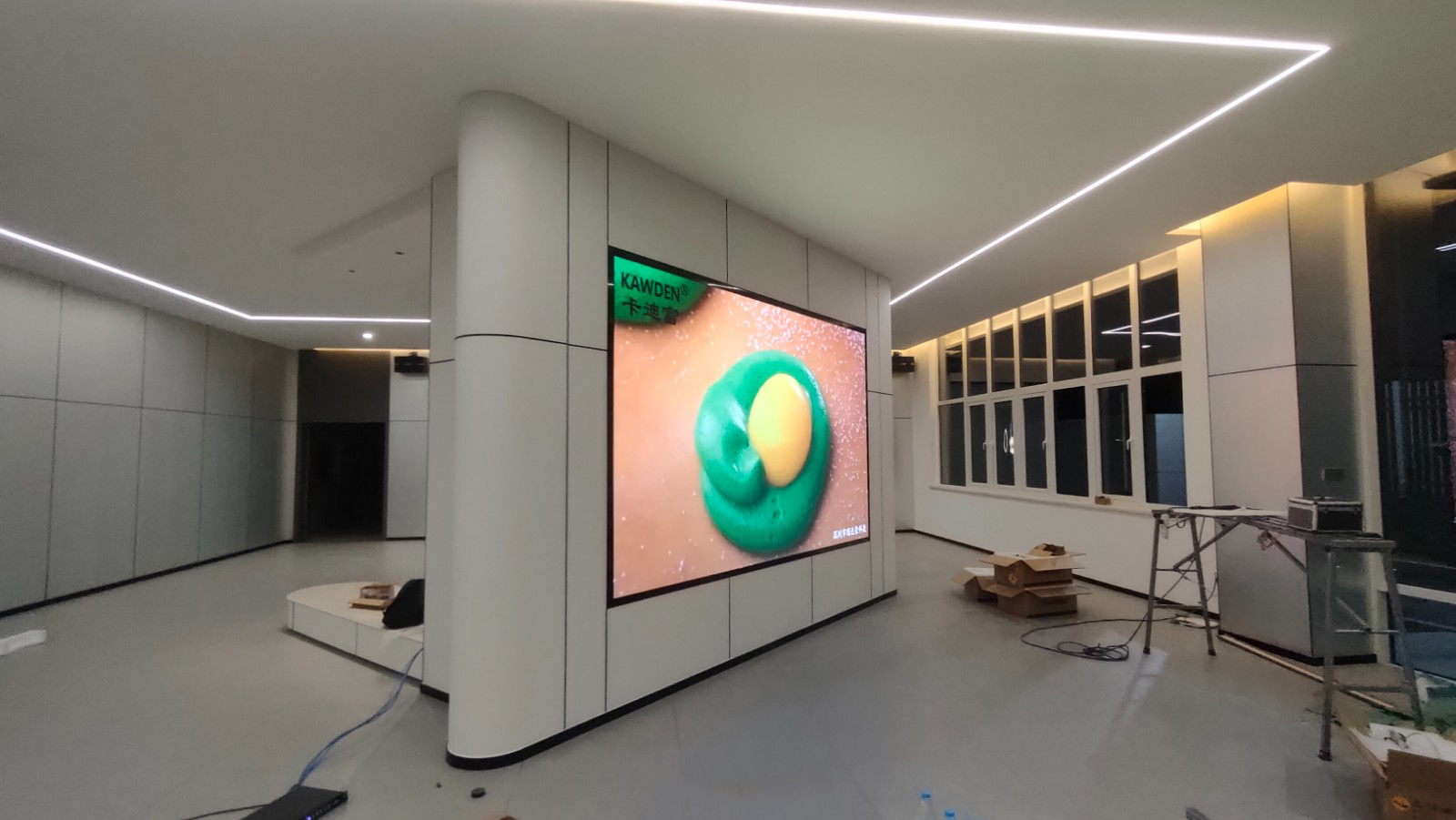 室内P1.86全彩led显示屏