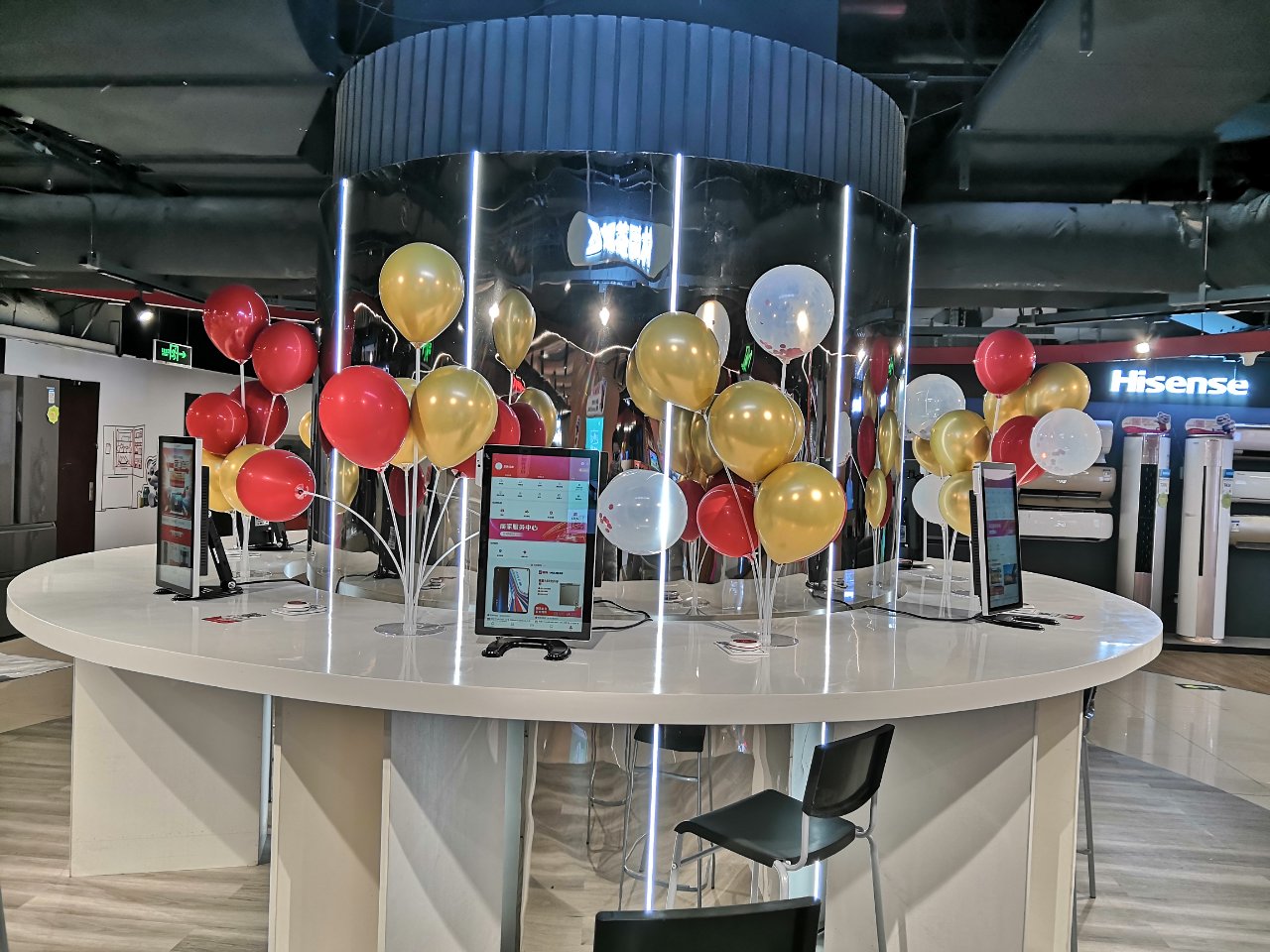 国美触摸导购一体机安装案例2