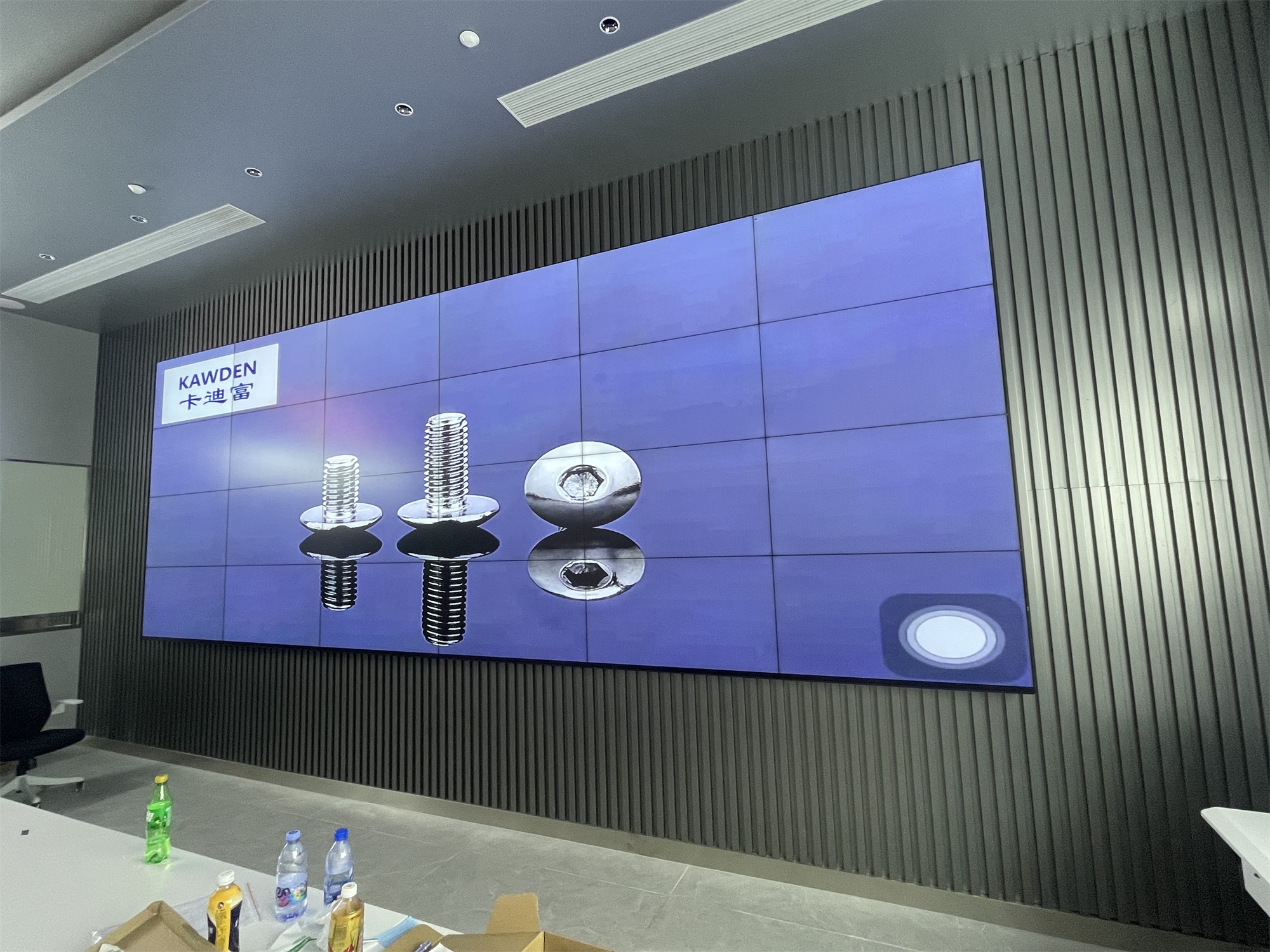 6x4液晶拼接屏 24台+中控系统一套 6x4液晶拼接屏 24台+中控系统一套