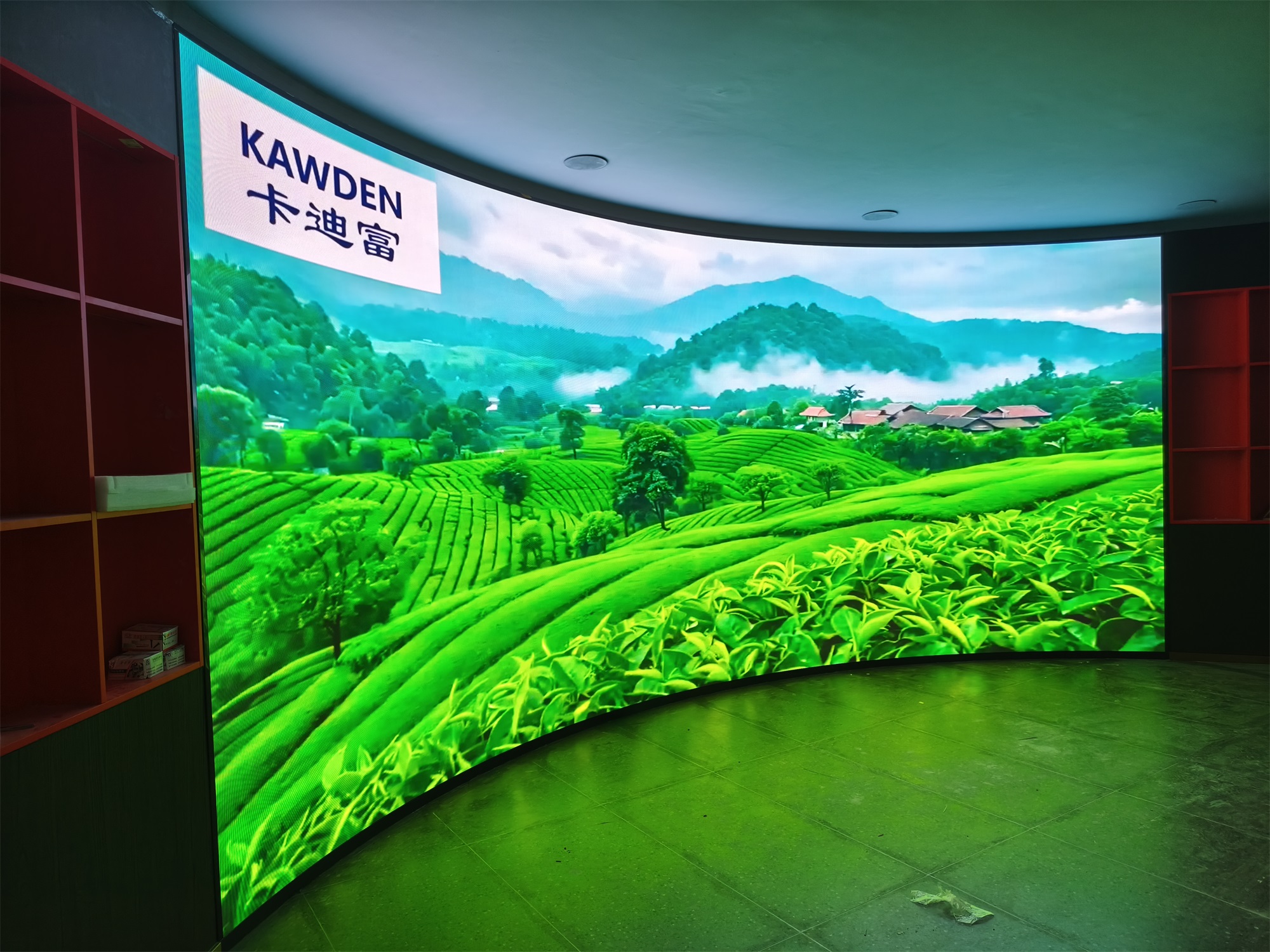 LED显示屏找卡迪富，先让客户富